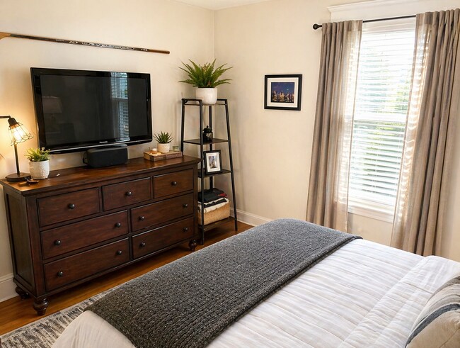 Building Photo - 144 Nonantum St