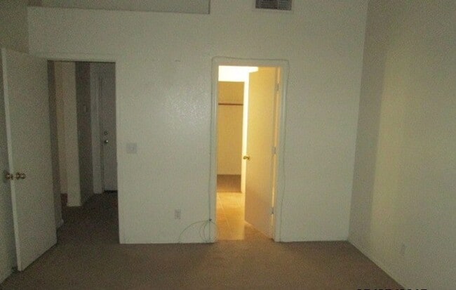 Building Photo - COMING SOON NEAR DOWNTOWN CHANDLER - NO HOA!!!