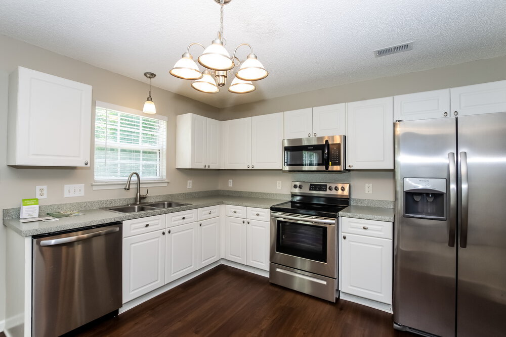 Building Photo - 2944 Brooknell Ct NW