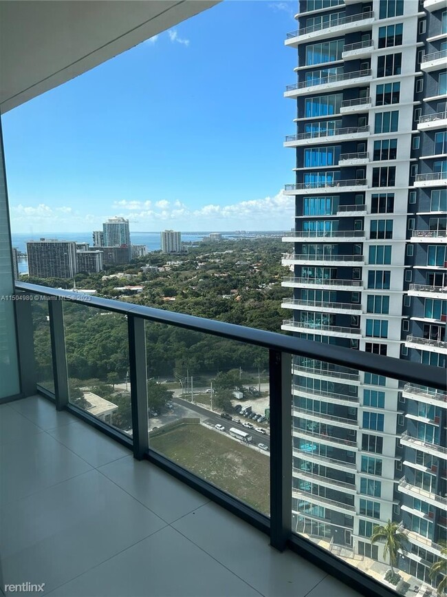 Building Photo - 1 br, 1 bath Condo - 1300 S Miami Ave Unit...