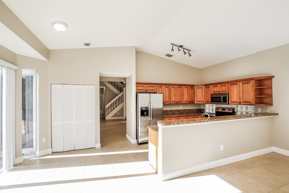 Building Photo - 15618 SW 112th Dr