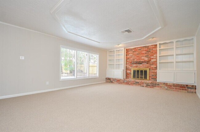 Building Photo - 14203 Burgoyne Rd