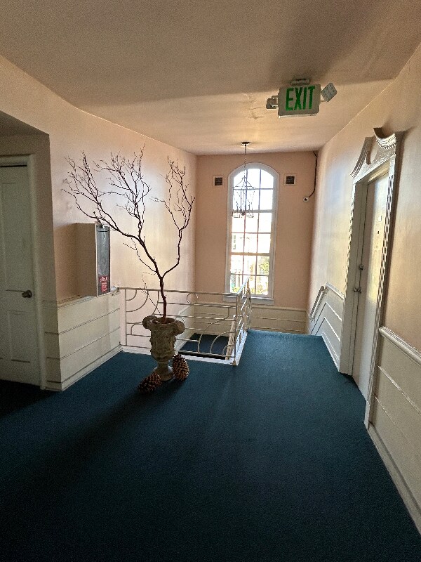 Building Photo - 1781 Orchid Ave