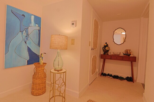Building Photo - 3545 S Ocean Blvd