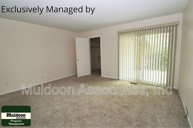 Building Photo - 59 W Old Broadmoor Rd