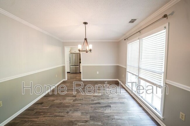 Building Photo - 803 Kings Rd