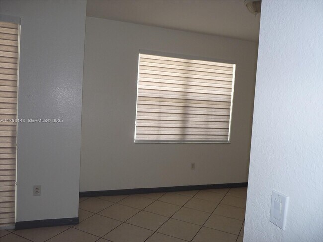 Building Photo - 8980 W Flagler St