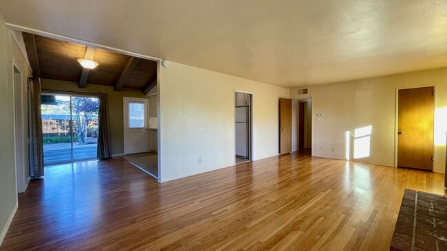 Building Photo - Classic San Luis 3 Bedroom 2 Bath House in Ferrini Heights