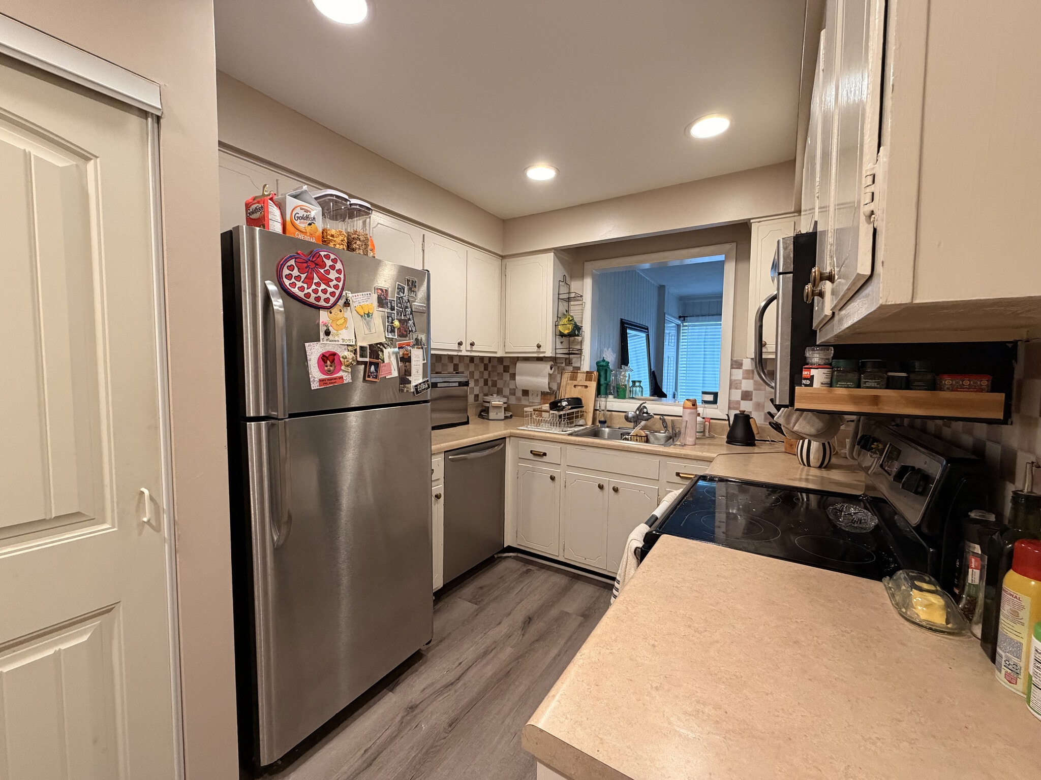 Building Photo - 3000 Hillsboro Pike