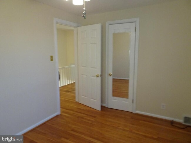 Building Photo - 617 South St