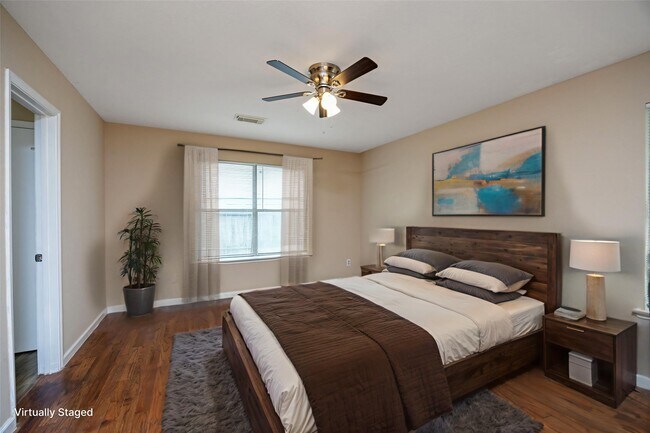 Building Photo - 1207 Bartlett Cove Dr