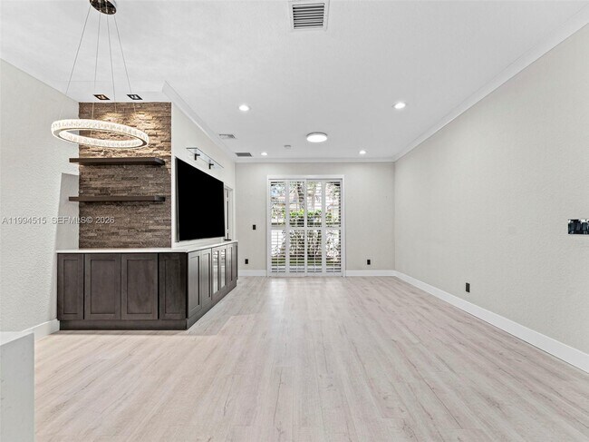 Building Photo - 4851 Bonsai Cir