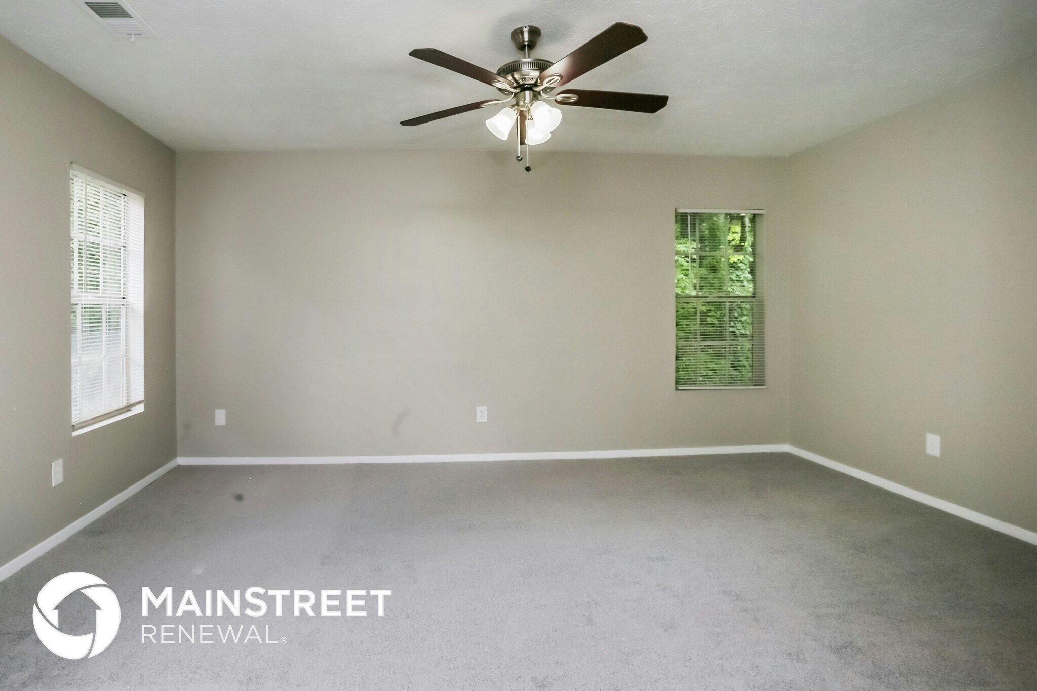 Building Photo - 1260 Old Countryside Cir