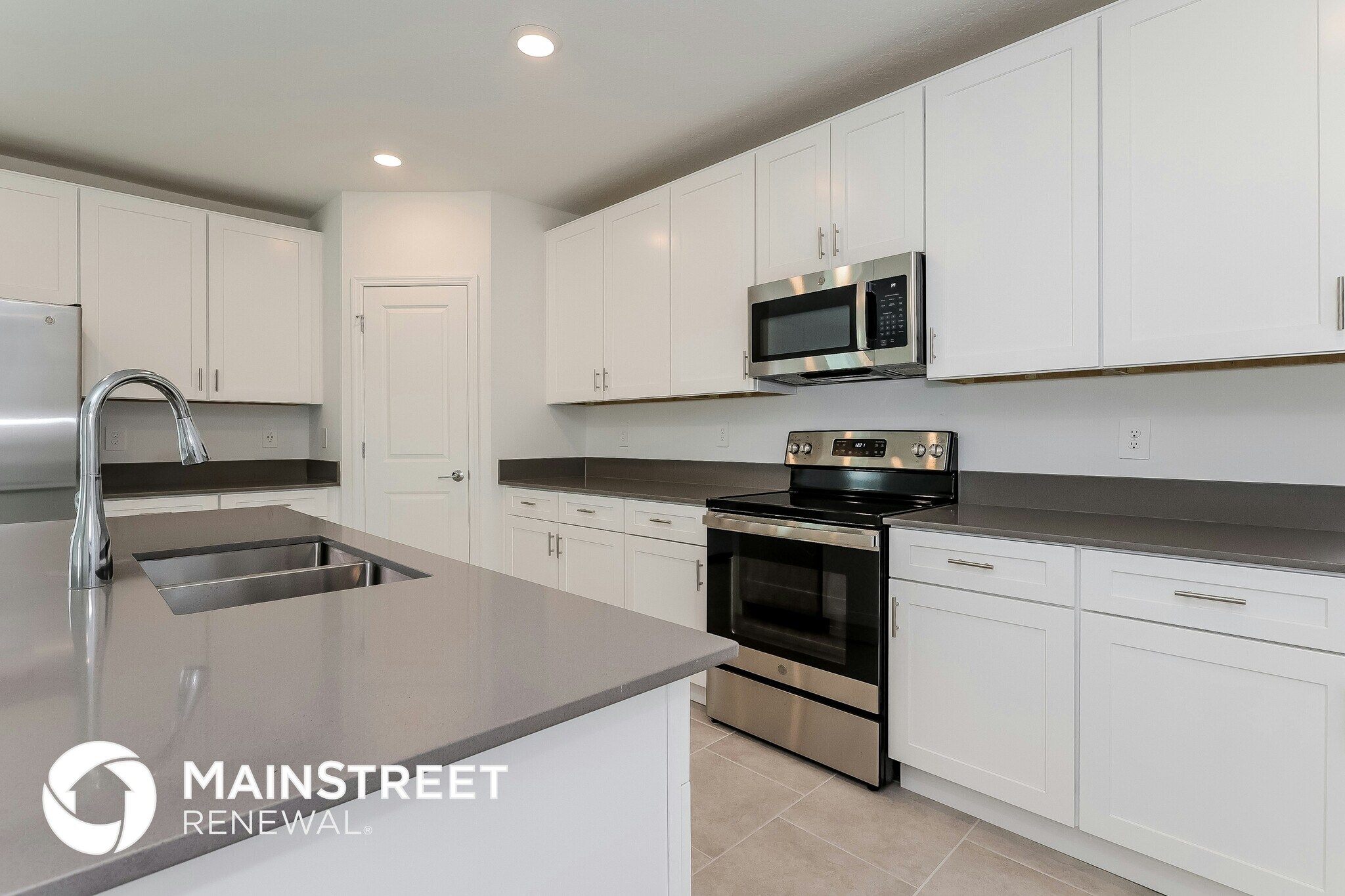 Building Photo - 640 Grove St