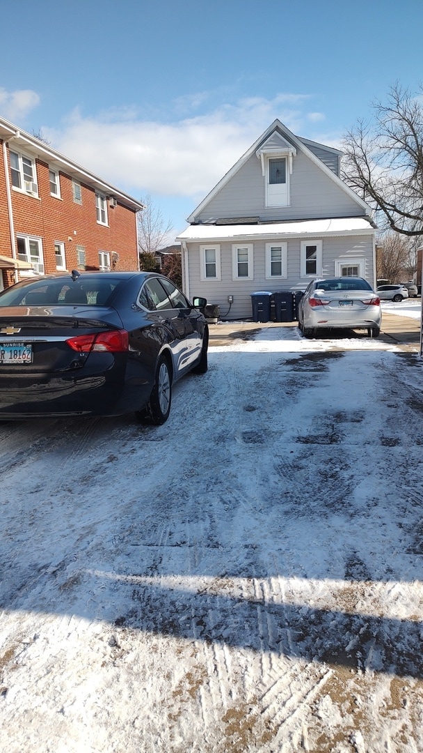 Building Photo - 1960 Illinois St