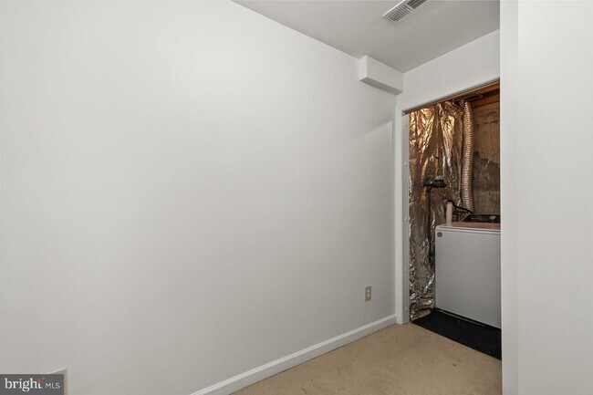 Building Photo - 8315 Brookvale Ct