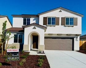 Building Photo - BRAND NEW - 5 Bedroom + Loft, 3 Bath Beaut...