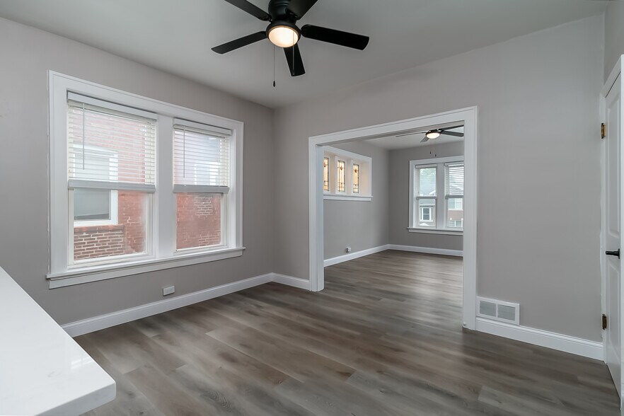 Building Photo - 4622 Shenandoah Ave