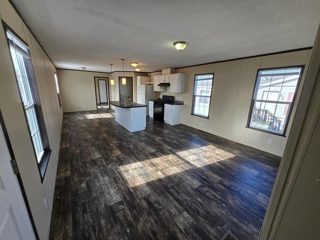 Building Photo - 5973 Frederick St