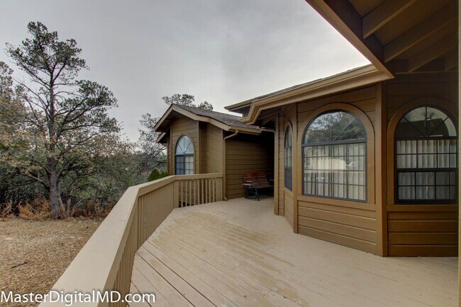 Building Photo - Yavapai Hills 3 Bedroom Home - APPLICATION PENDING