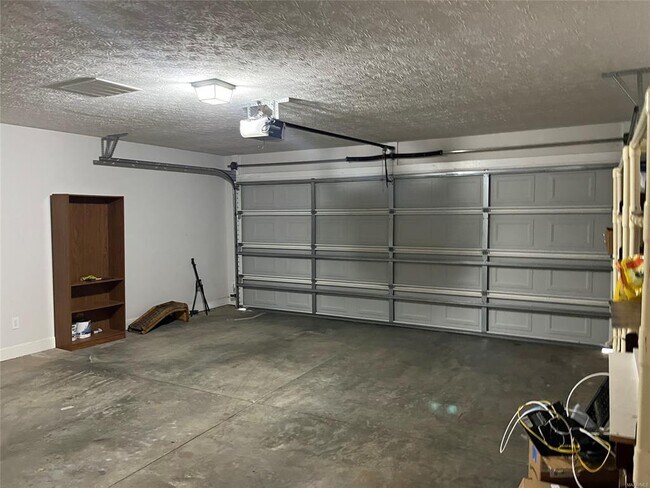 Building Photo - 7301 Heathermoore Loop