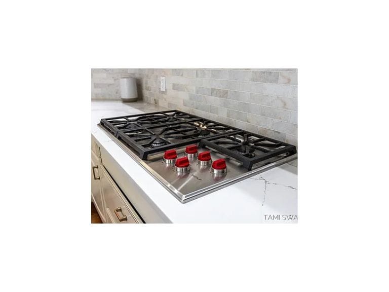 Kitchen - 17756 Brucker St