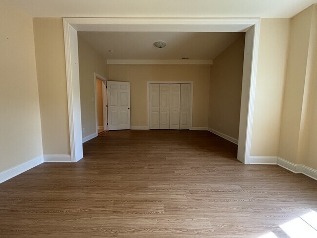 Building Photo - 116 Marco Polo Dr