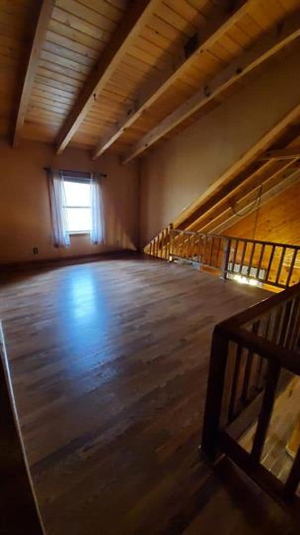 Building Photo - Gorgeous Log Home in Hurricane