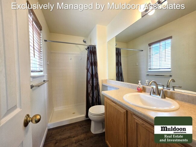 Building Photo - Spacious 5-Bedroom Ranch Home on Oversized Cul-de-Sac lot!