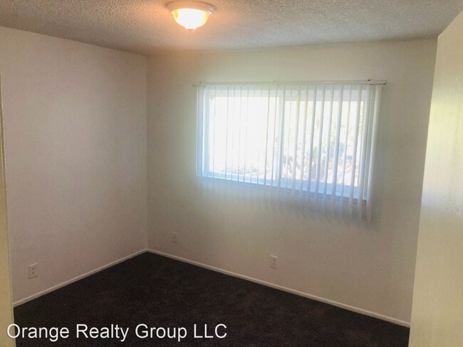Building Photo - 4 br, 2 bath House - 4382 El Cholo Way
