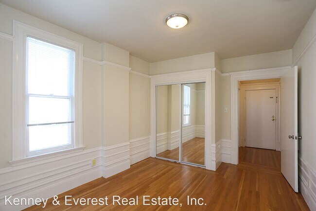 Building Photo - 1 br, 1 bath House - 378 Golden Gate #546