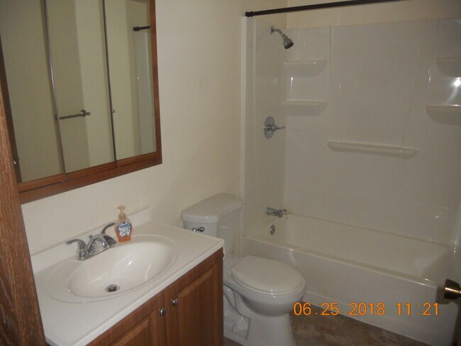 Building Photo - ONE07