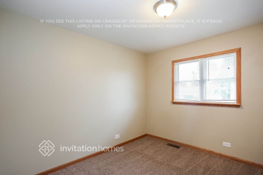 Building Photo - 530 Norridge Ln