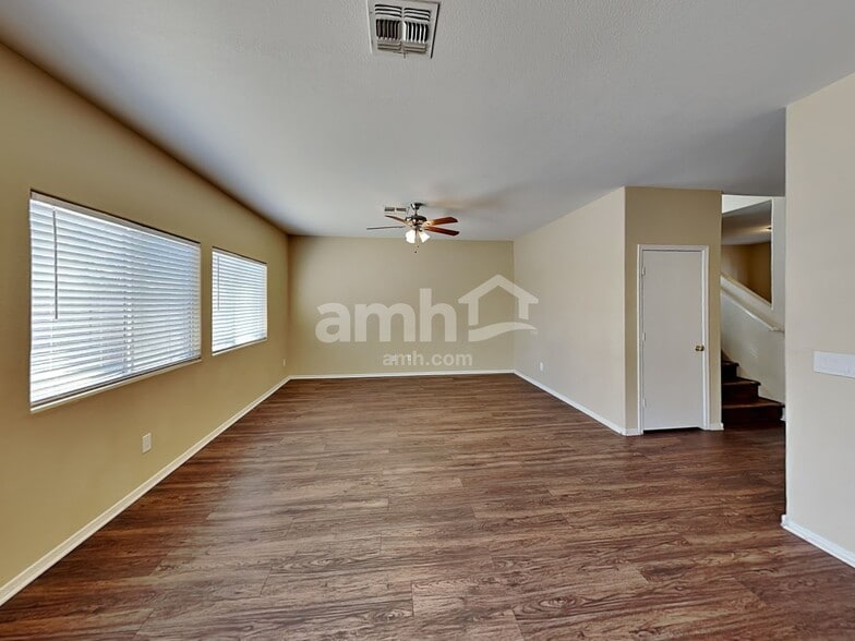 Building Photo - 13240 W Watson Ln