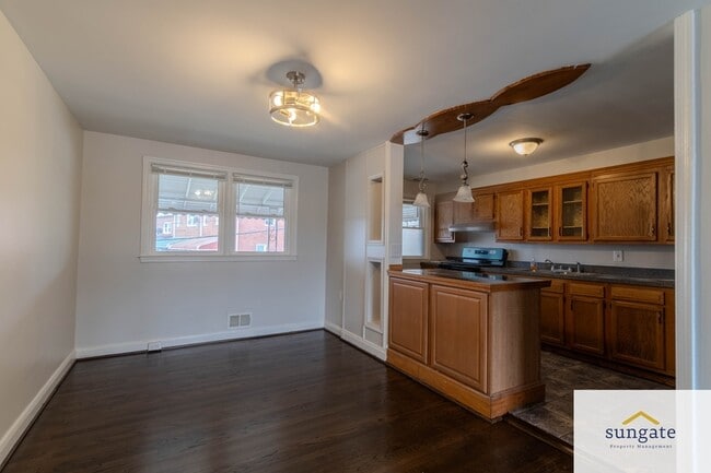 Building Photo - 5405 Moravia Rd