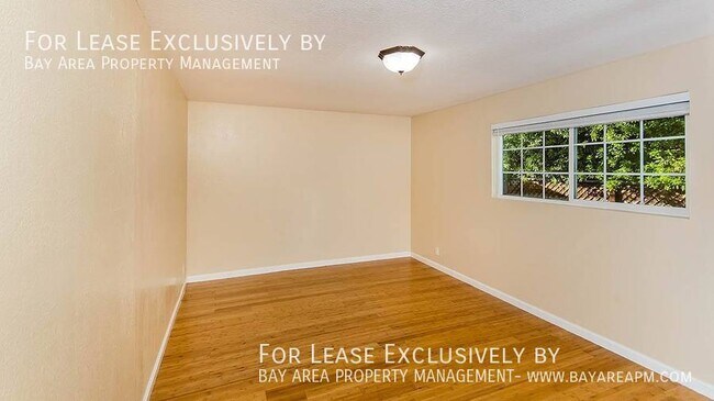 Building Photo - 138 Kittoe Dr
