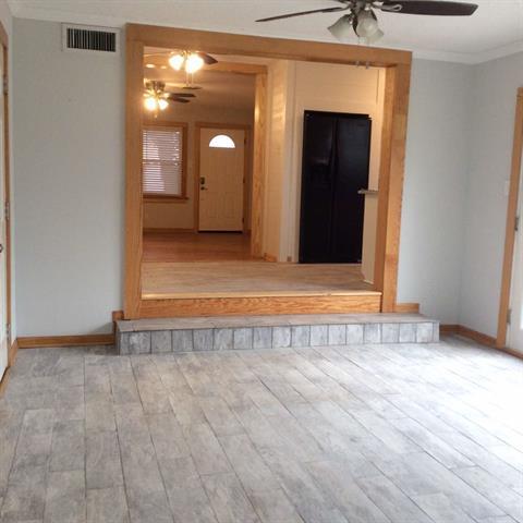 Building Photo - 3241 Aurora St