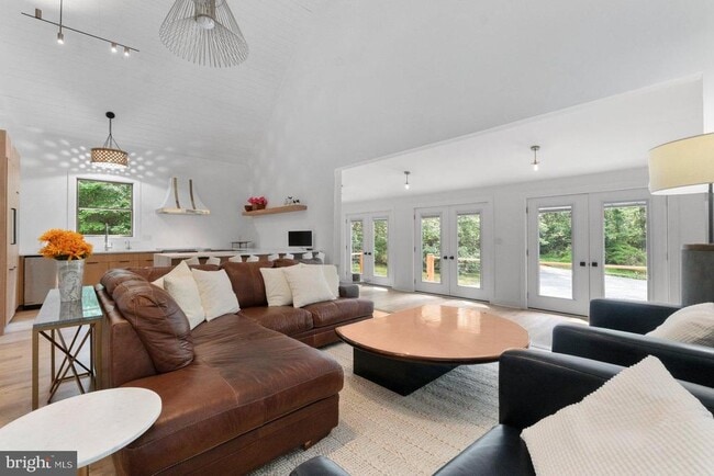 Building Photo - 851 Bacon Hall Rd