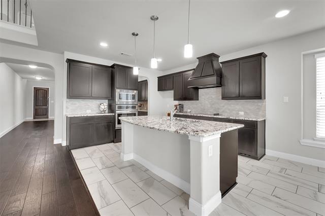 Building Photo - 810 Acadia Ct