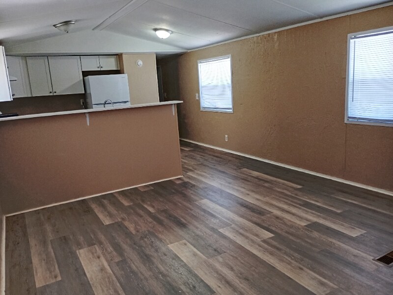 Building Photo - 14006 Bluegill Ln