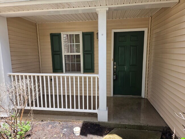 Building Photo - Charming 2 Bed, 2.5 Bath Townhouse in Nashville - Perfect Rental Opportunity!