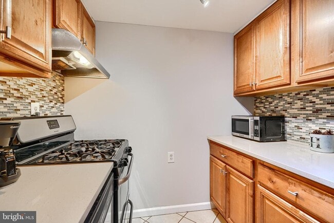 Building Photo - 1230 Wall St