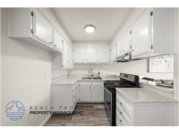 Floorplan - La Rue Apartments