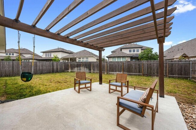 Building Photo - 166 Coronella Dr