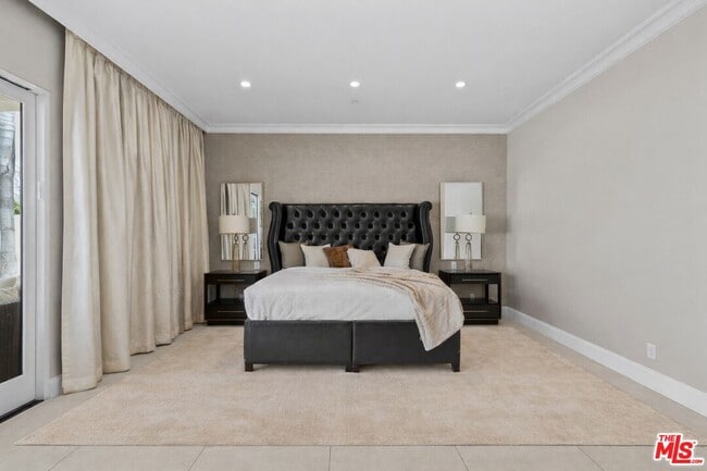 Building Photo - 12419 Erwin St