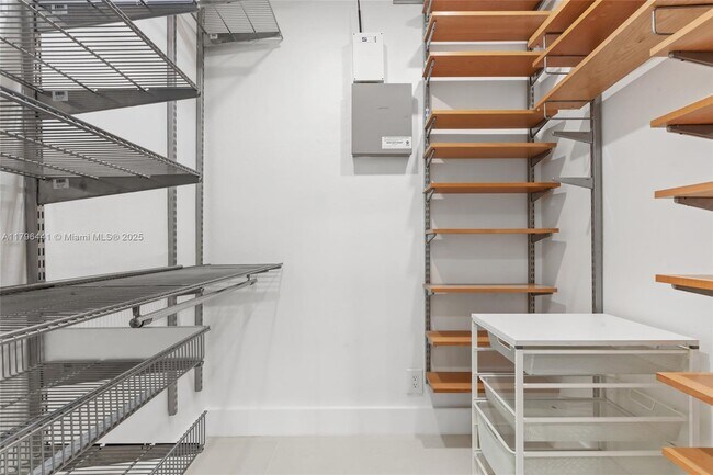Building Photo - 8860 SW 160th St