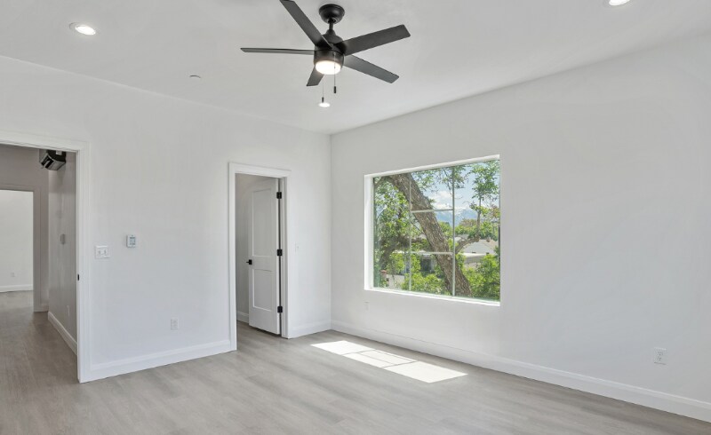 Building Photo - 321 E 2100 S