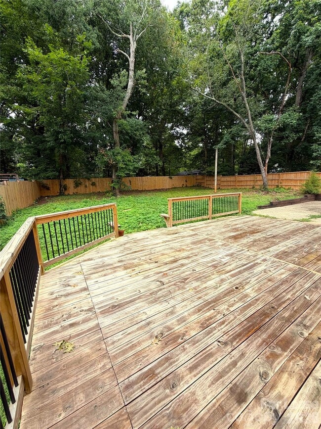 Building Photo - 5406 Barrington Dr