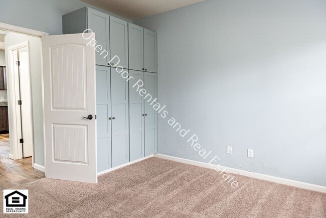 Building Photo - 6031 Melan Cove