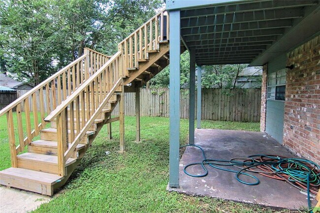 Building Photo - 3202 Birch Creek Dr